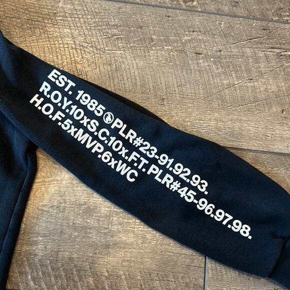 AIR JORDAN Black Logo Sweatshirt Large - Picture 8 of 8